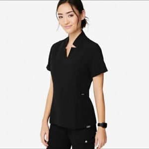 FIGS Inala Slim top Medium